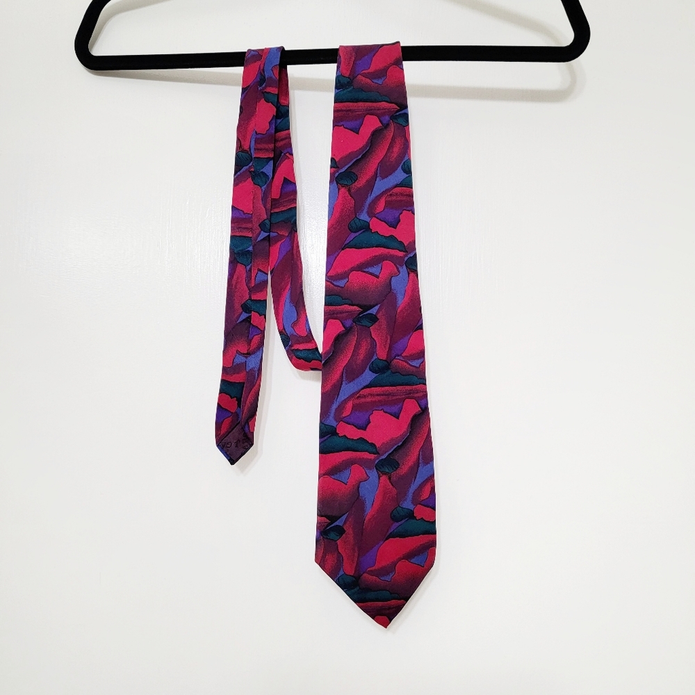 100% Silk J. Garcia Tie